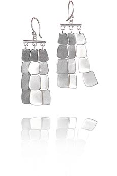 Multi layered flattened earrings