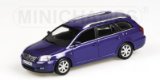 Die-cast Model Toyota Avensis (1:43 scale in Metallic Blue)