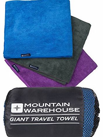 Giant Travel Towel - 135cm x 70cm - Micro Towelling Ideal for Bath, Swimming, Beach, Gym, Bikram, Yoga, Pilates, Camping, Hiking, Walking - Quick Drying Antibacterial Sports Towel, by Mountain Warehou