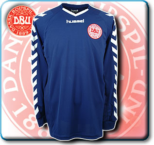 Hummel Denmark GK home 04/05