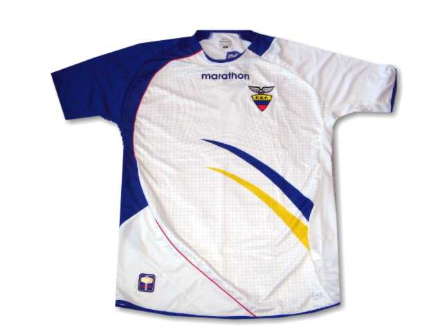 Marathon Ecuador away 06/07