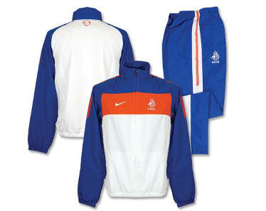 Nike 2010-11 Holland Nike Woven Tracksuit (White) -