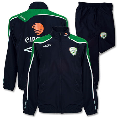 Umbro 08-09 Ireland Woven Tracksuit (navy)