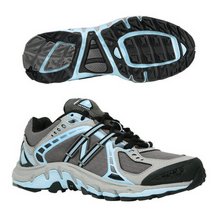 WT 909GB Ladies Running Shoe