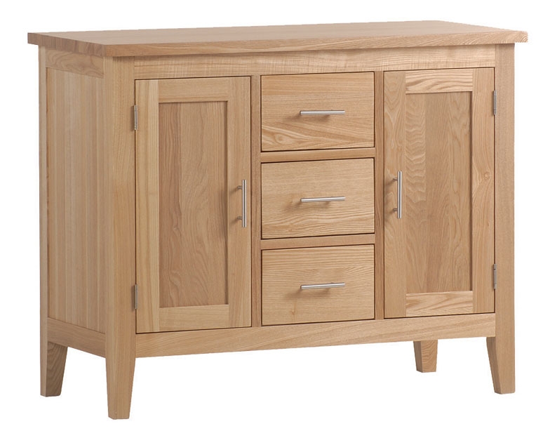 NEW ENGLAND - Ash 2 Door 3 Drawer Sideboard