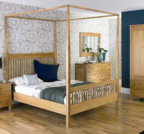 Oak 4 Poster Bedstead - 135cm