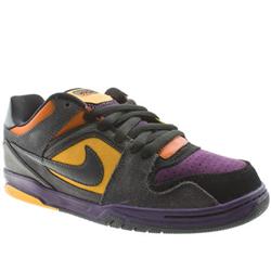 Nike 6.0 Male Zoom Oncore Suede Upper Nike in Multi