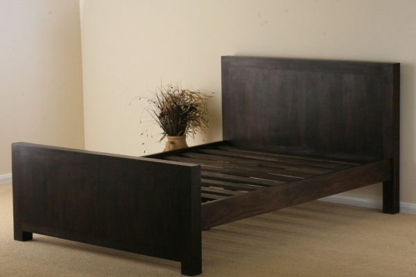 Mantis Dark Bedroom Set