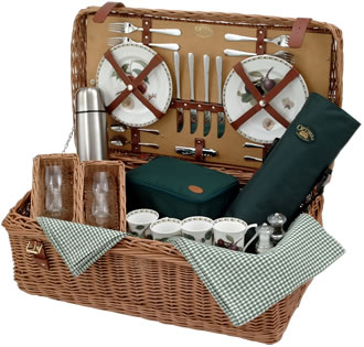 Hookers Fruit Picnic Basket for 6