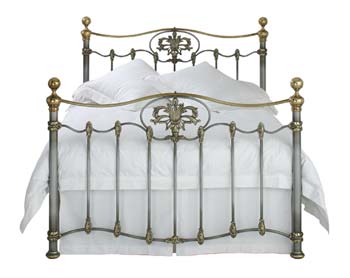 Camolin Bedstead