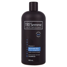 TRESemme Moisture Rich Shampoo 900ml