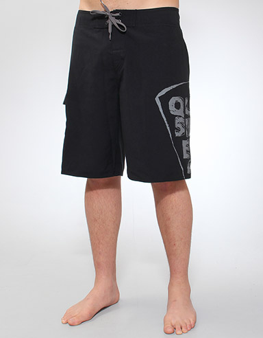 Izaro Boardies - Black