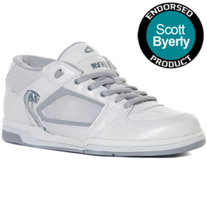 Byerly 3 Wake skate shoe