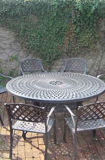 Regency Garden Set plus 8 chairs