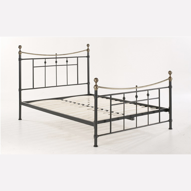 Kingsize Black Bedstead