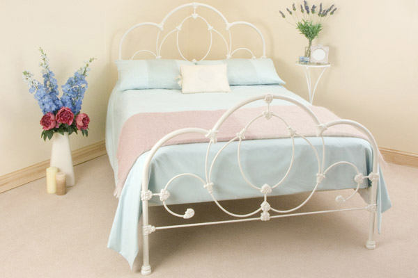 Lydia Bed Frame Kingsize 150cm