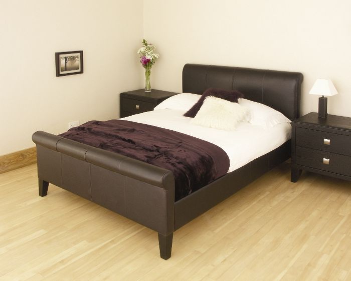 Sedona 4ft 6 Double Leather Bedstead