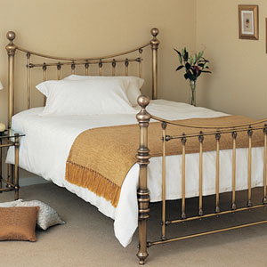 Dorset Classic- 6FT Super Kingsize- Hand Polished Bedstead