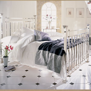 Regency 5FT Kingsize Nickel-Plated Bedstead