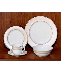 Doulton Richmond 20 Piece Porcelain Dinner Set