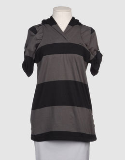 TOPWEAR Short sleeve t-shirts WOMEN on YOOX.COM