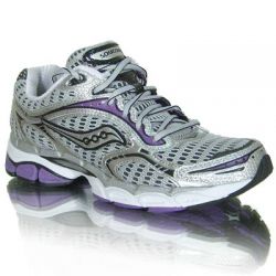 Lady Progrid Triumph 6 Running Shoe SAU776