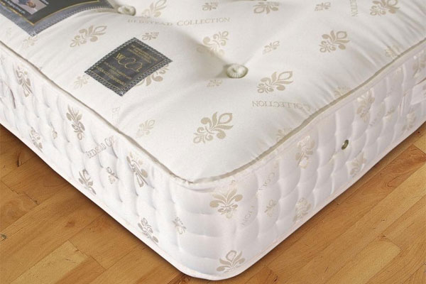 Bedstead 1400 Mattress Double 135cm