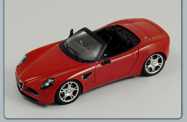 Alfa Romeo 8C Spider 2005 in Red