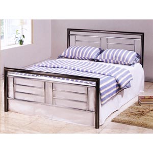 Montana 4FT 6 Double Bedstead