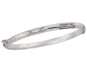 Silver Diamond Cut 5mm Hinged Bangle