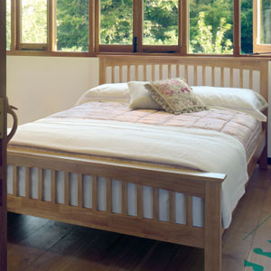 , Dorlux, Heywood, 4ft 6 Double Bedstead