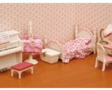 Sylvanian Families Pretty Pink Bedroom Set