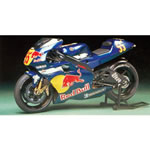 Tamiya Red Bull YZR 500 Plastic Kit