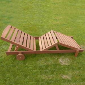 Trueshopping Hardwood `Salcombe`  Sun lounger