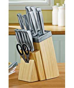 Includes:Chefs knife, Bread, Carving, Utility, Paring, Santoku knives. Steel sharpener.Steak knives.