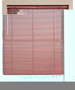 Unbranded 4ft Aluminium Venetian Blind - Red