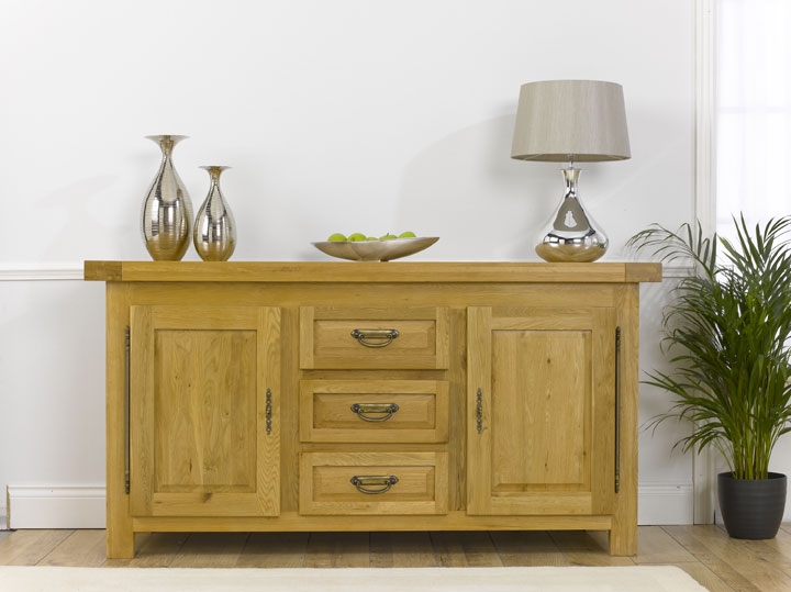 Unbranded Castillo Oak 3 Door 3 Drawer Sideboard