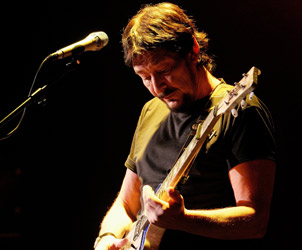 Unbranded Chris Rea / Still So Far To Go Tour 2010