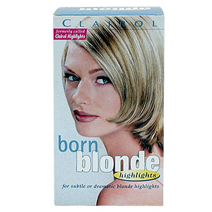 Clairol Highlighting kit contains everything you n