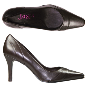 A modern Court shoe from Jones Bootmaker. Features decorative curved seams, long squared off toe and