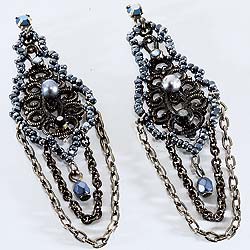 Folies Earrings