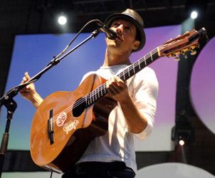 Unbranded Jason Mraz