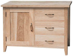 Unbranded New Court Oak 3 Drawer 1 Door Sideboard (Brass