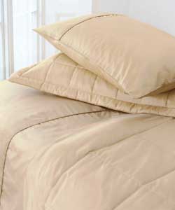 Taffeta bed in a bag set. Includes duvet cover, 2