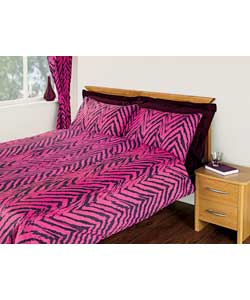 Set contains duvet cover and 1 pillowcase.50 polyester and 50 cotton.Machine washable at 40C.Suitabl