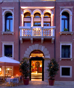 Capisani Hotel Design