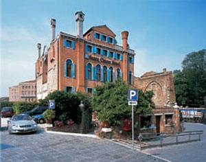 Santa Chiara Hotel