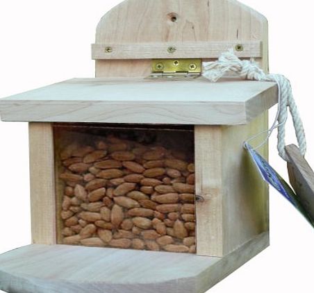 Wildlife World Squirrel Feeder