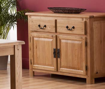 World Furniture Otley 2 Door 2 Drawer Sideboard in American Oak